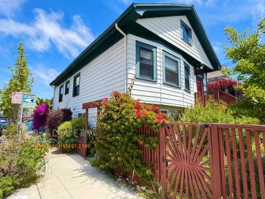 Main picture of 1301 Alcatraz Ave