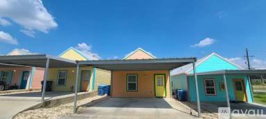 Main picture of 1400 General Mouton Ave