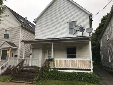 Main picture of 219 Chestnut St