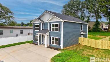 Main picture of 18 Catawba Ave