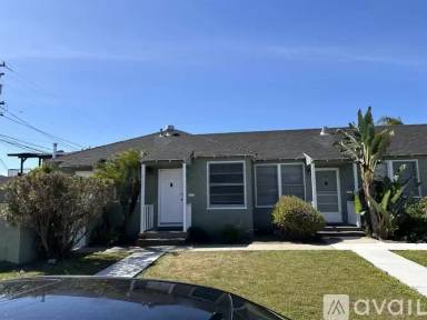 Main picture of 2204 Cabrillo Ave
