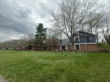 Main picture of 7205 Forest Brook Blvd