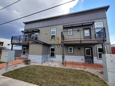 Main picture of 1611 Montana St