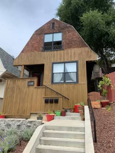 Main picture of 538 Virginia St