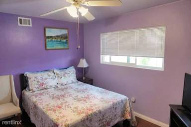 Main picture of 9859 Gandy Ave