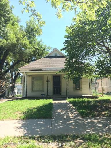 Main picture of 317 E 9th Ave