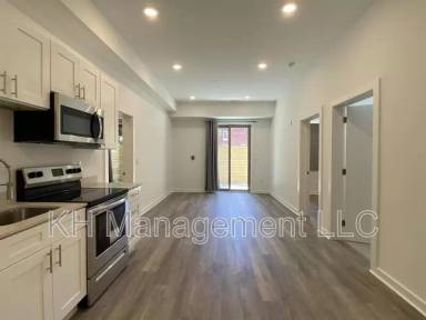 Main picture of 2020 N 22nd St