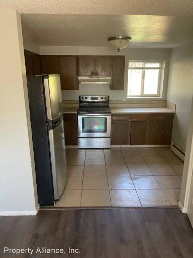 Main picture of 2890 Montebello Dr W