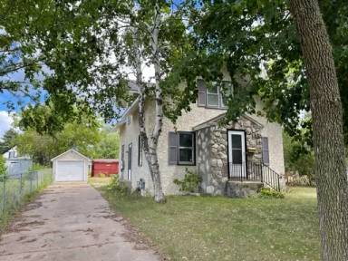 Main picture of 530 Jackson Ave NW
