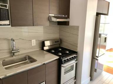 Main picture of 245 E 57th St