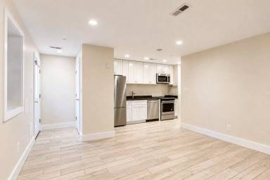 Main picture of 2919 11th St NW