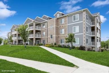 Main picture of 2871 Spring Rose Cir