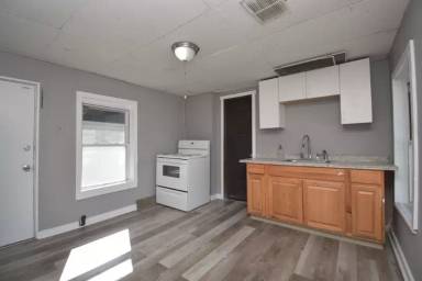 Main picture of 47 Beaudry St