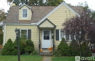 Main picture of 3 Franklin Rd
