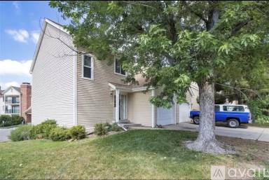 Main picture of 389 S Kalispell Way