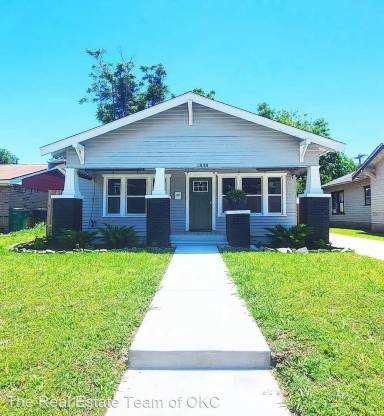 Main picture of 1838 NW 16th St