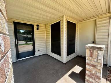 Main picture of 4205 Greencrest Dr