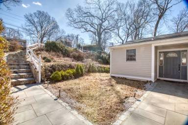 Main picture of 47 Creeping Hemlock Dr