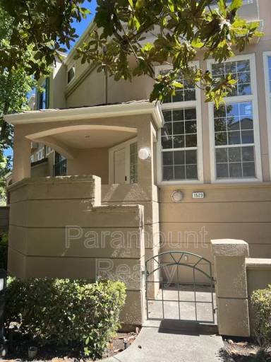 Main picture of 1523 Larkwood Ct