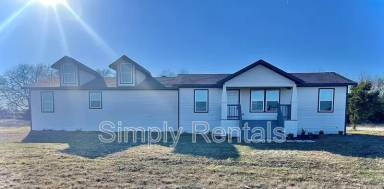 Main picture of 383 McIlrath Rd