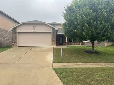 Main picture of 203 W Vega Ln