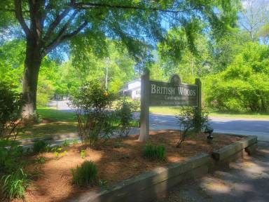 Main picture of 2240 Sunderland Rd