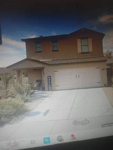 Main picture of 662 W 11th St