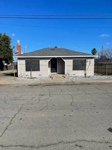 Main picture of 2607 Alamo Dr