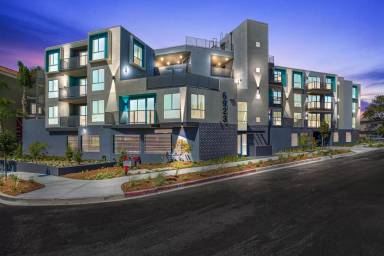 Main picture of 6923 Kittyhawk Ave