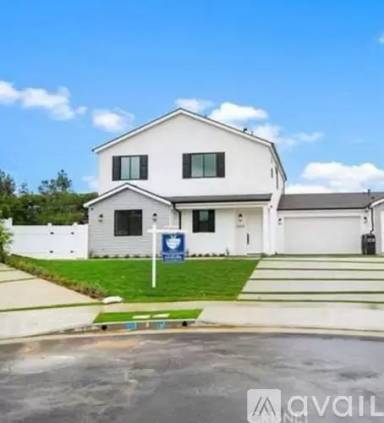 Main picture of 13365 Pala Ave