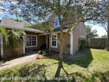 Main picture of 11866 Ashbrook Cir N