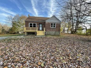 Main picture of 227 James St