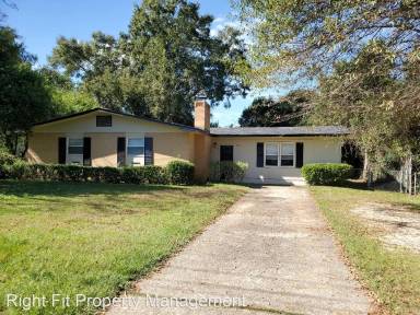 Main picture of 1815 Susan Ln