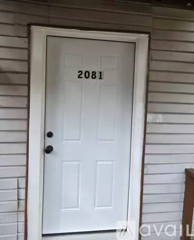 Main picture of 2081 Tuskegee Rd