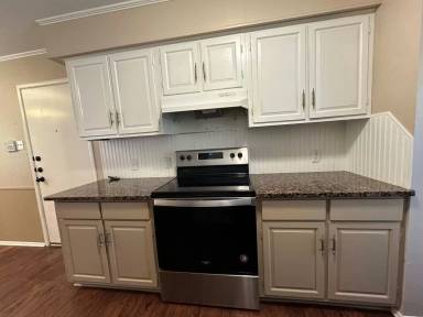 Main picture of 1303 Ford St