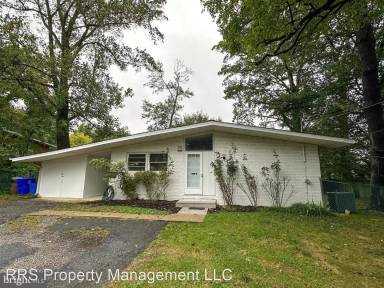 Main picture of 5911 Massachusetts Ave