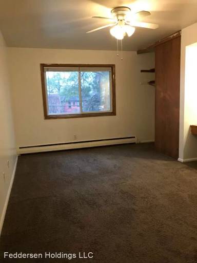 Main picture of 25 W 33rd St