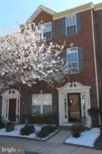 Main picture of 16642 Barge Cir