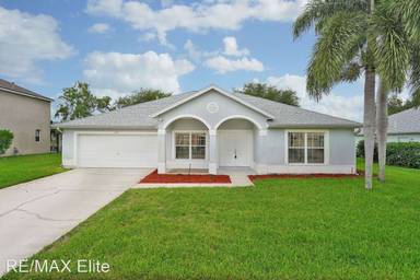 Main picture of 407 Wenthrop Cir