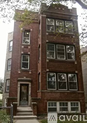 Main picture of 3115 N Monticello Ave