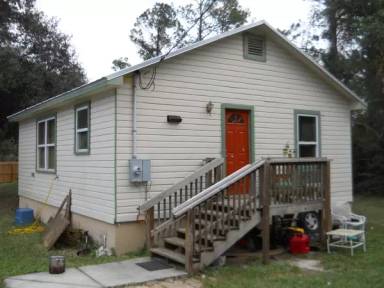 Main picture of 913 Josiah St
