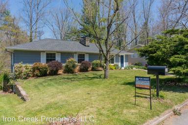 Main picture of 12 Chateau Pl