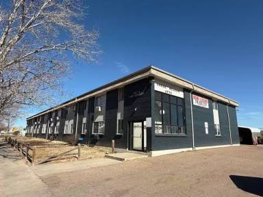 Main picture of 107 University Dr