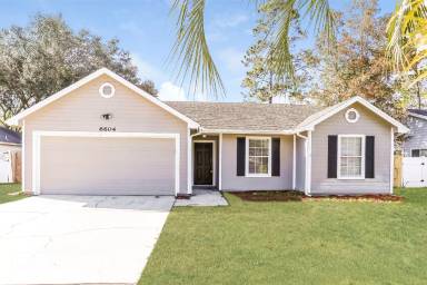 Main picture of 6604 Arancio Dr W