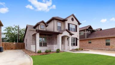 Main picture of 801 Montclair Ave