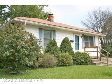 Main picture of 907 Butt St