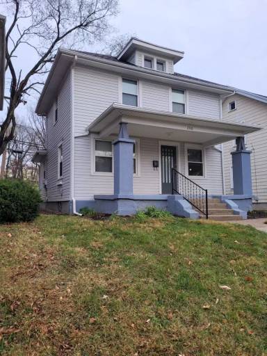 Main picture of 2316 S Dixie Dr