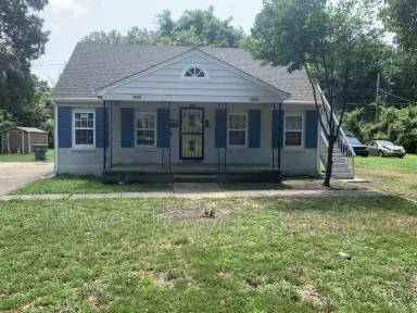 Main picture of 2597 Kimball Ave