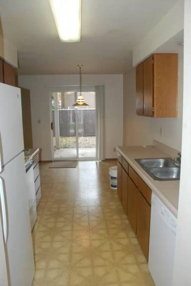 Main picture of 615 W Hayden Ave