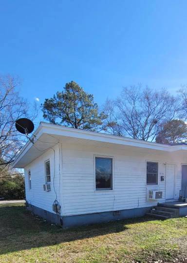 Main picture of 537 Contentnea Ave